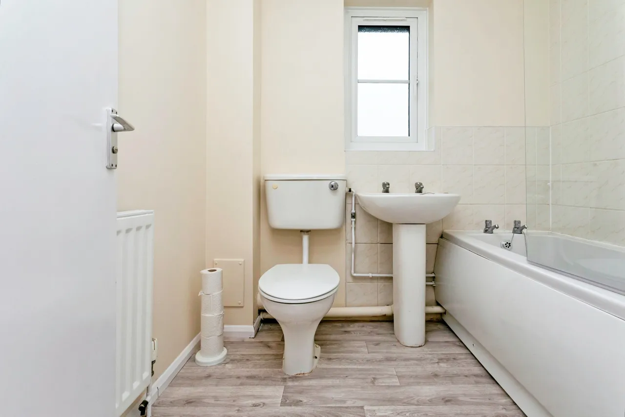 Cranbrook, Woburn Sands, MK17, photo 11