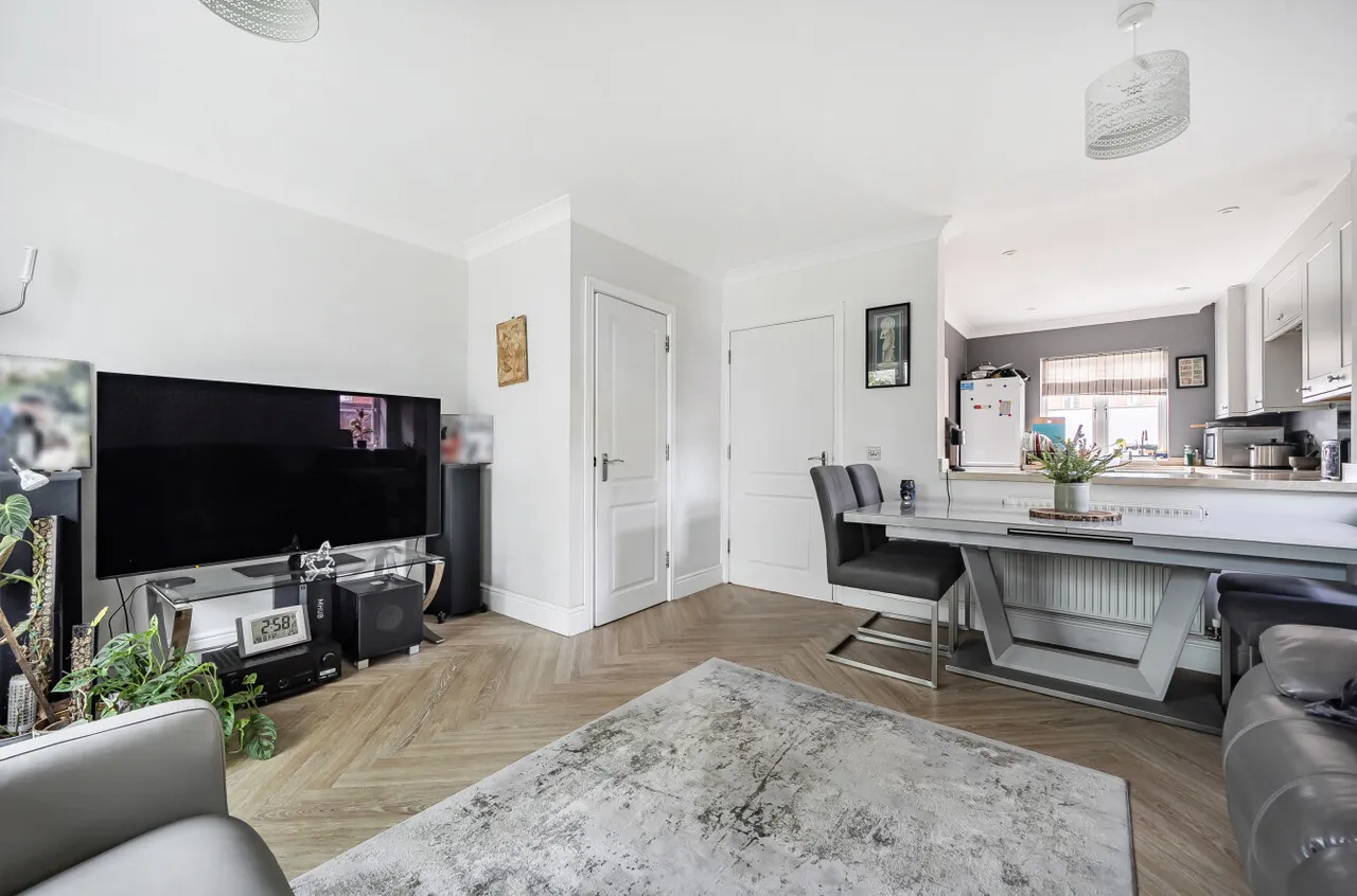 Barley Gardens, Winnersh, Wokingham, Berkshire, RG41 5JL, photo 2