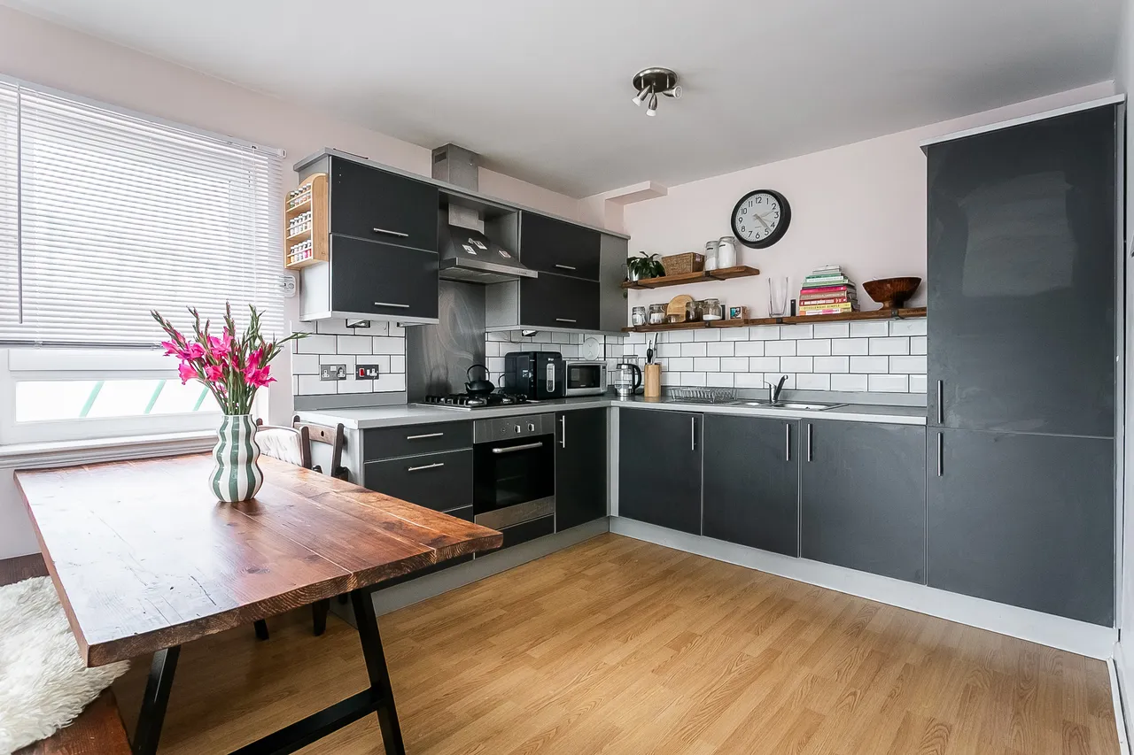 Hawkhill Close, Edinburgh, EH7, photo 5
