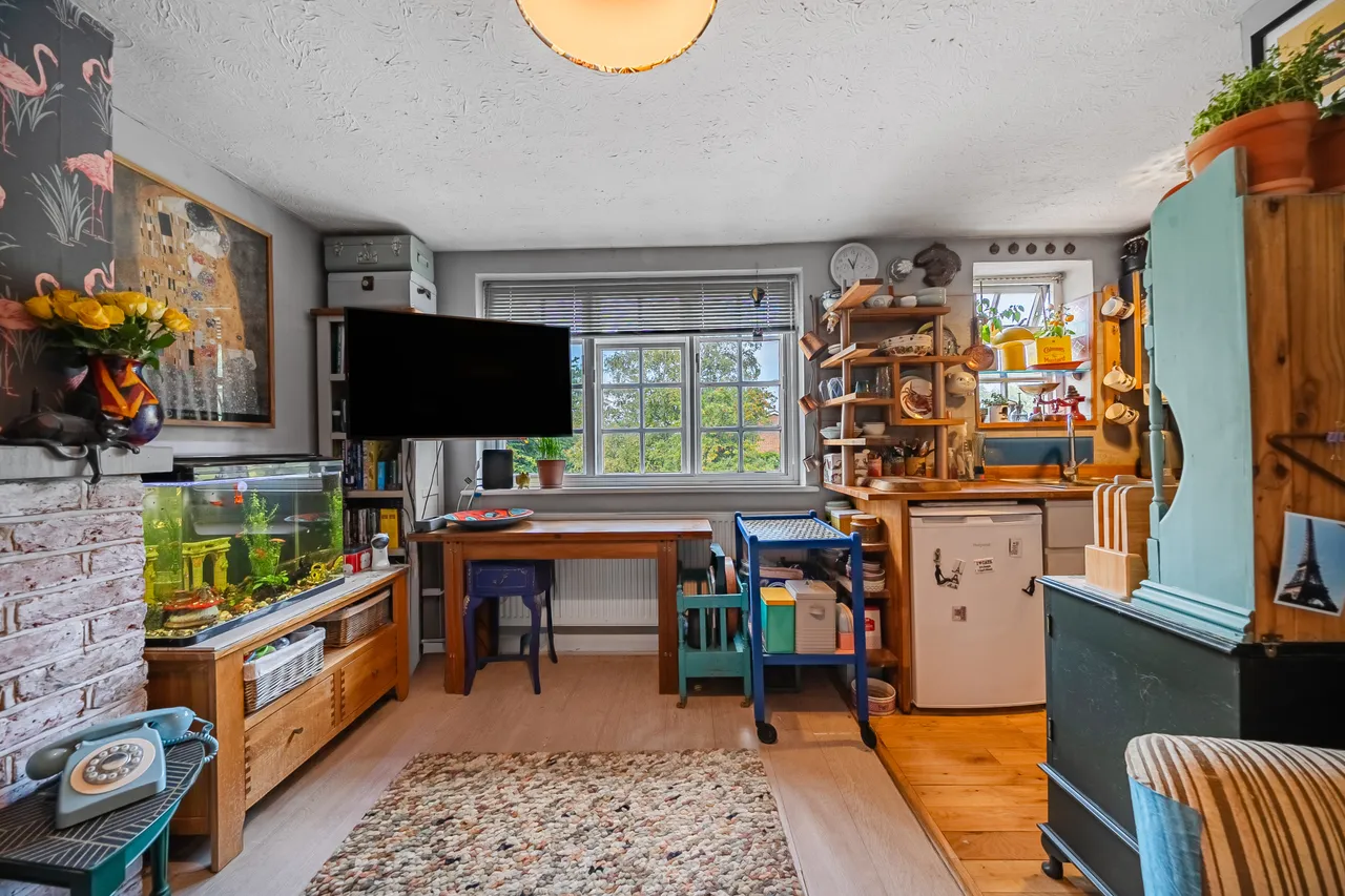 Station Road, Addlestone, KT15, photo 4