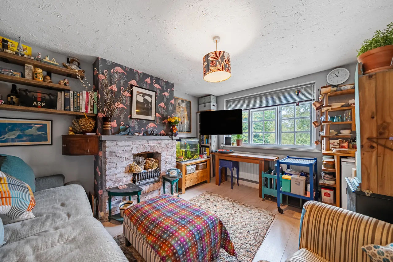Station Road, Addlestone, KT15, photo 2