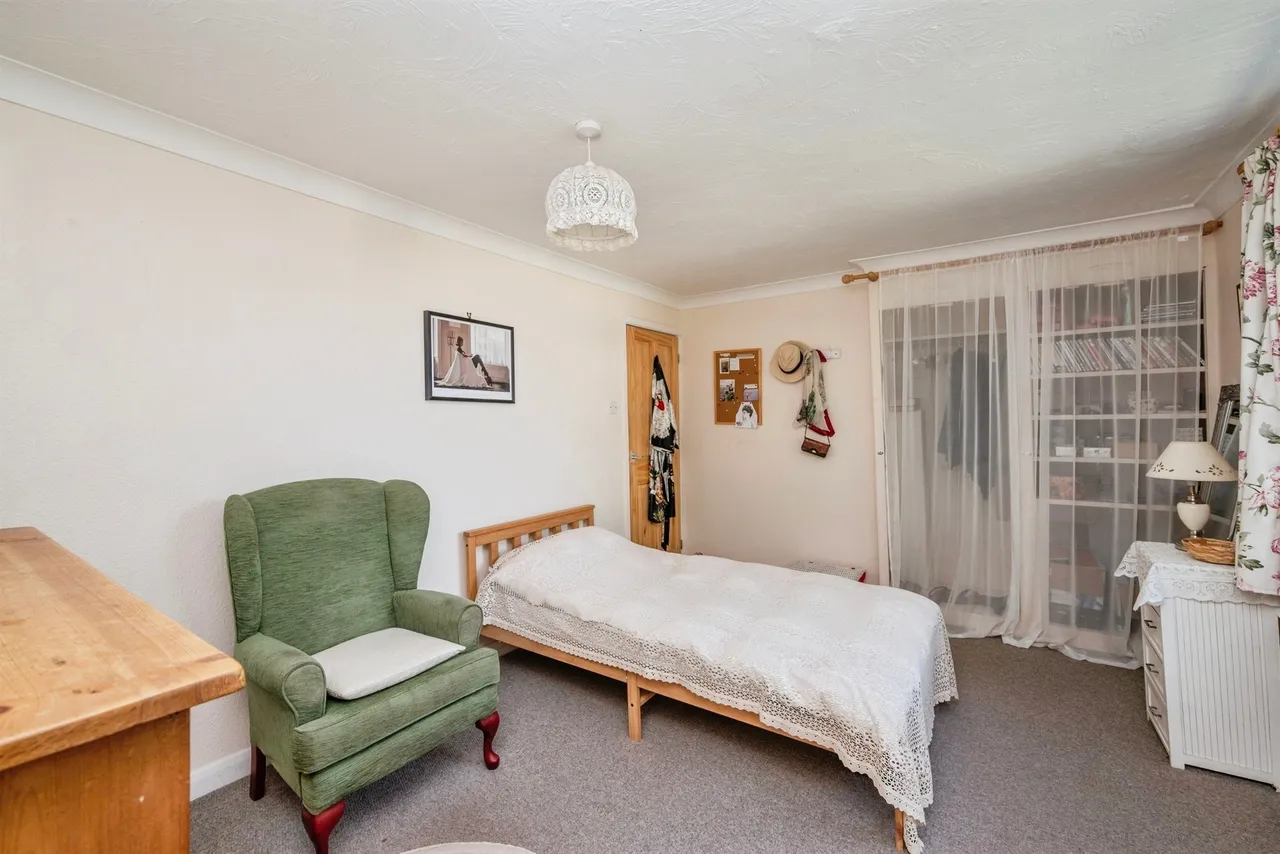 Cross Lane, Eccles-On-Sea, Norwich, photo 9