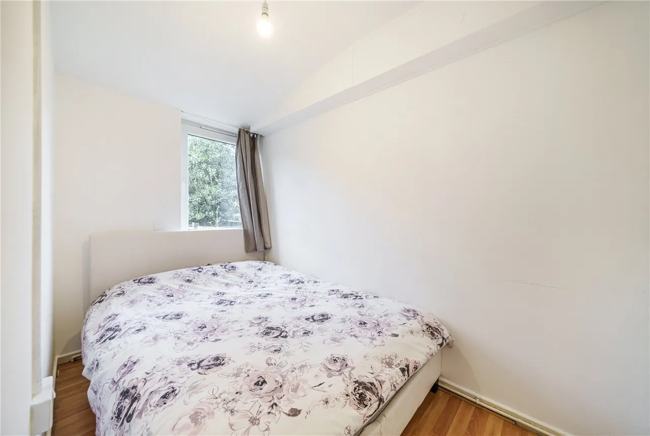 property to rent — Burchell Road Peckham Rye London Se15