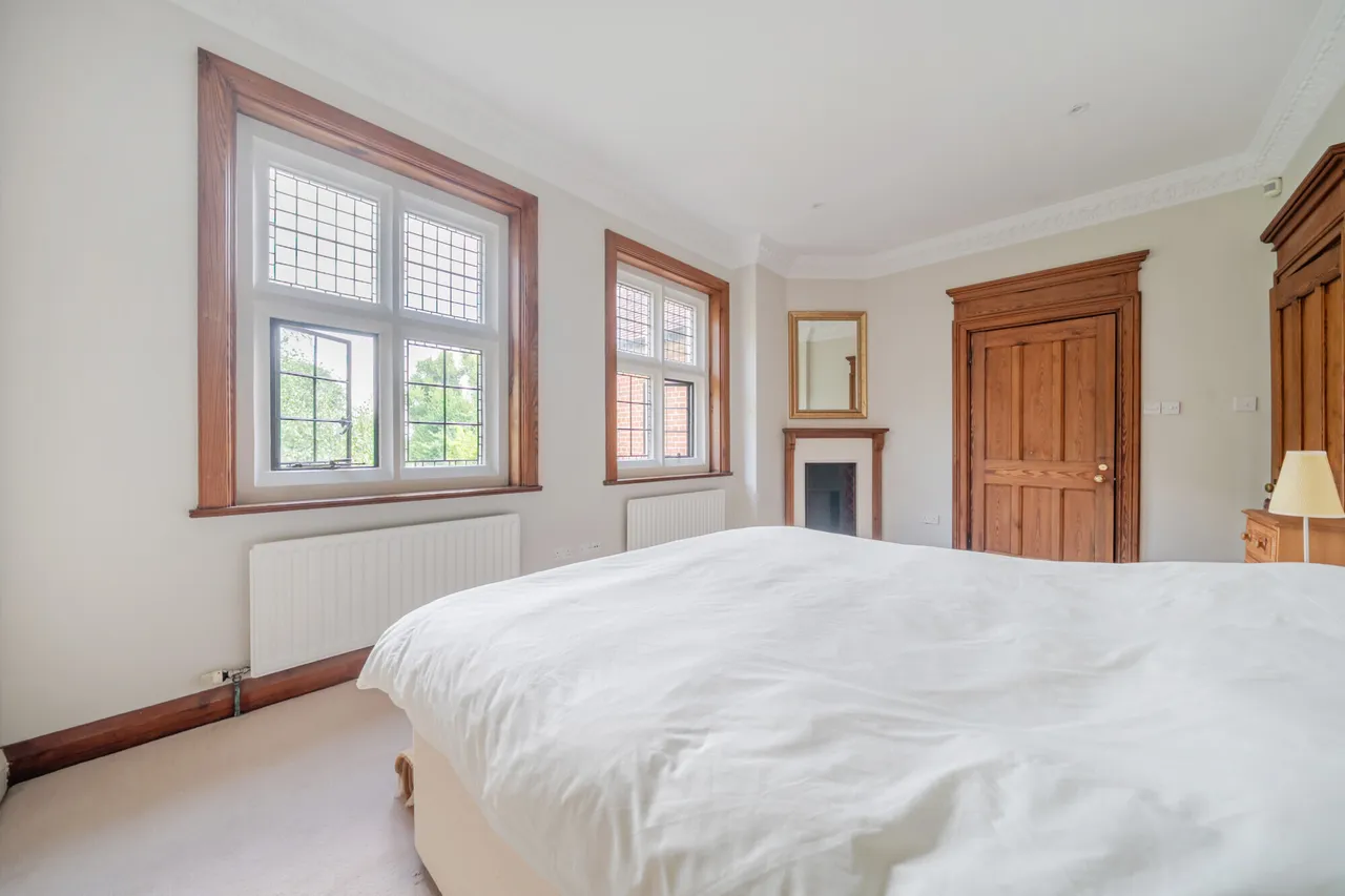 Oldfield Wood, Woking, GU22, photo 9