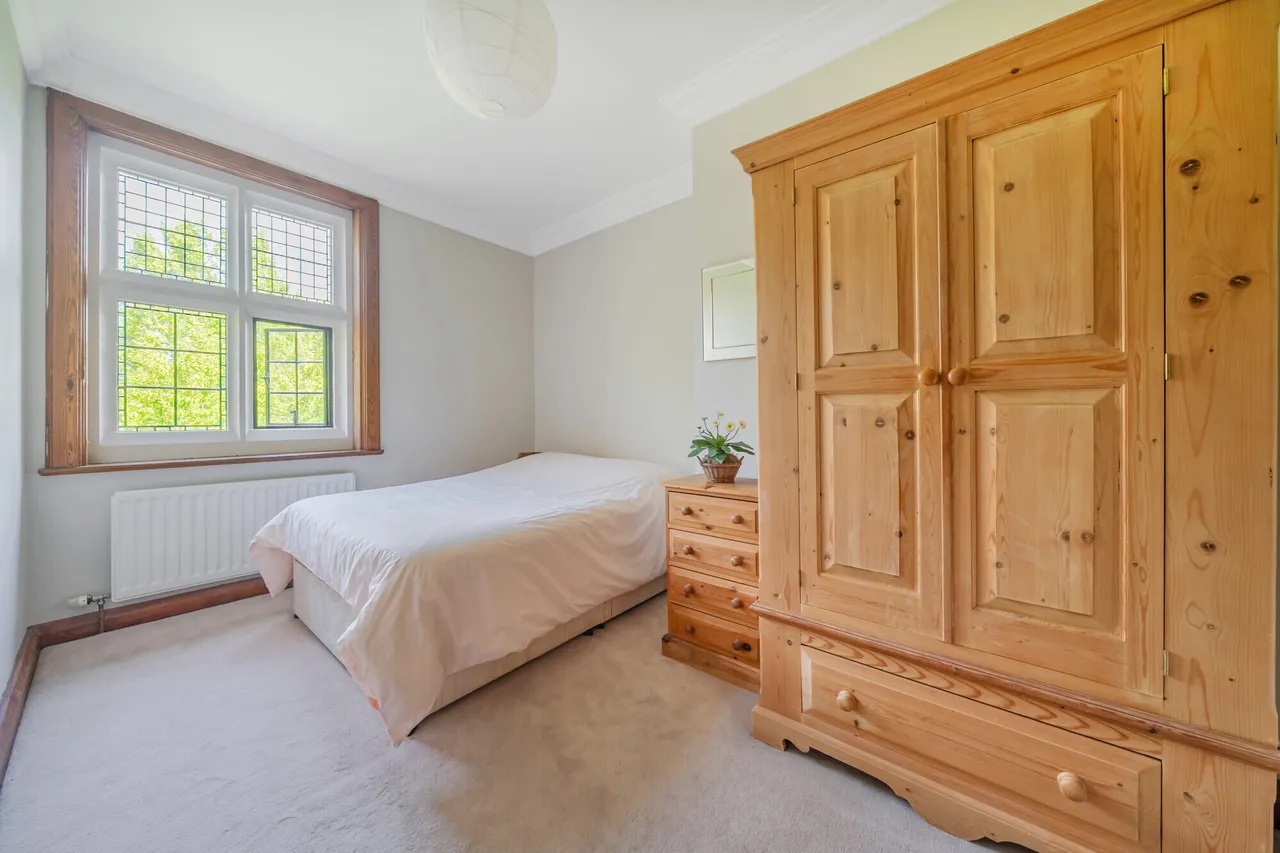 Oldfield Wood, Woking, GU22, photo 10