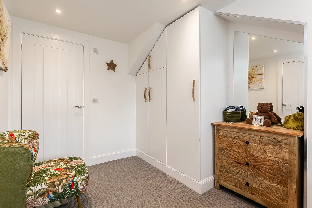 Moredun Park Gardens, Moredun, EH17, photo 21