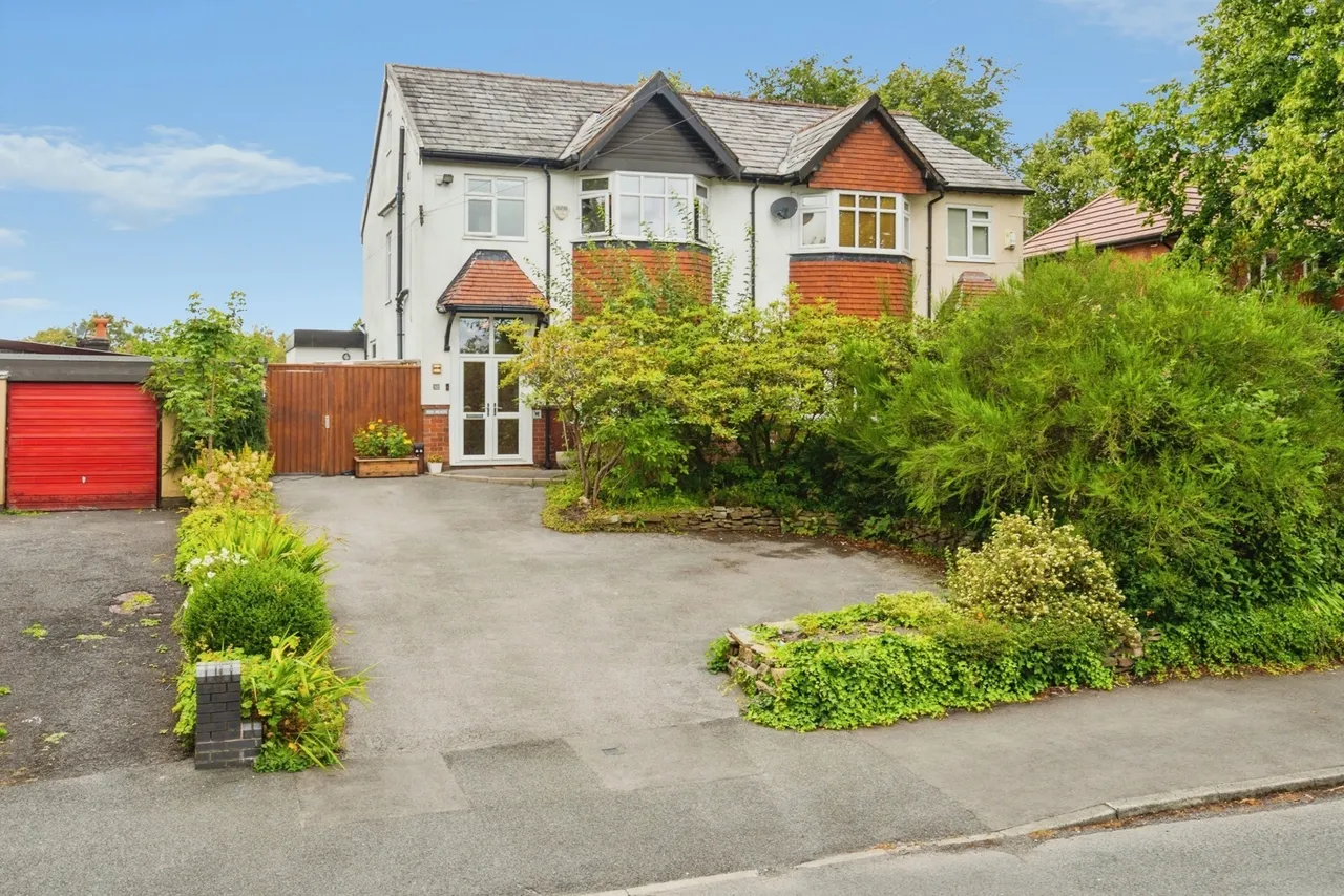 4 bed house for sale, Regent Road, Lostock, BL6