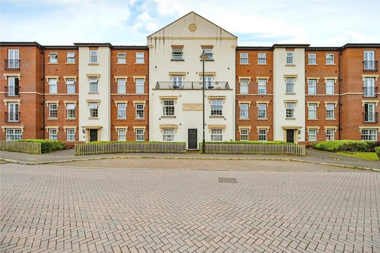 St. Georges Parkway, Stafford, Staffordshire, ST16, photo 12