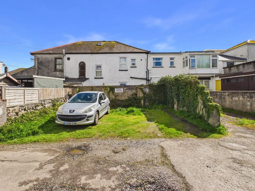 Basset Road, Camborne, photo 5