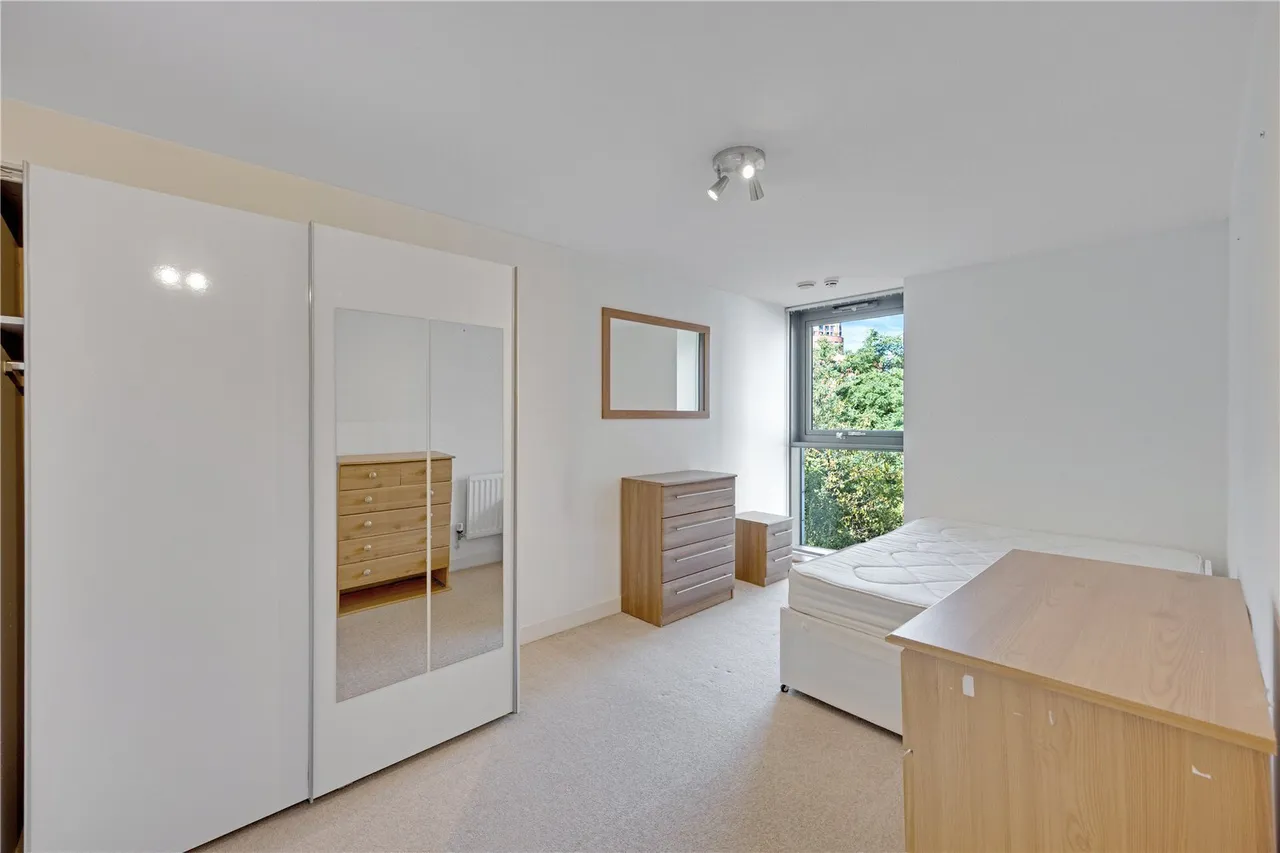 Blackwall Way, London, E14, photo 5