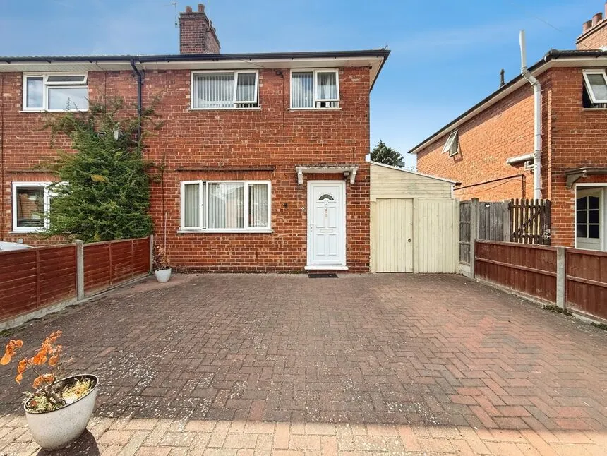 3 bed house for sale — Highfield Avenue, Lincoln, Lincolnshire, LN6