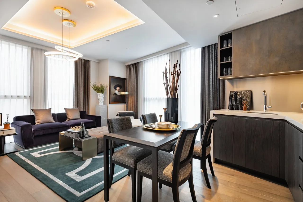 Nine Elms Lane, London, SW8, photo 6