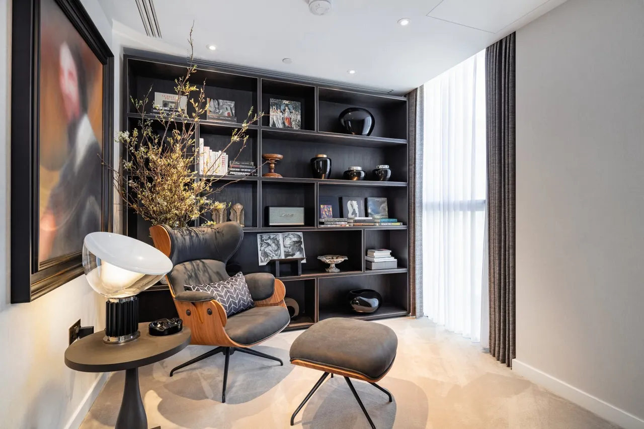 Nine Elms Lane, London, SW8, photo 10