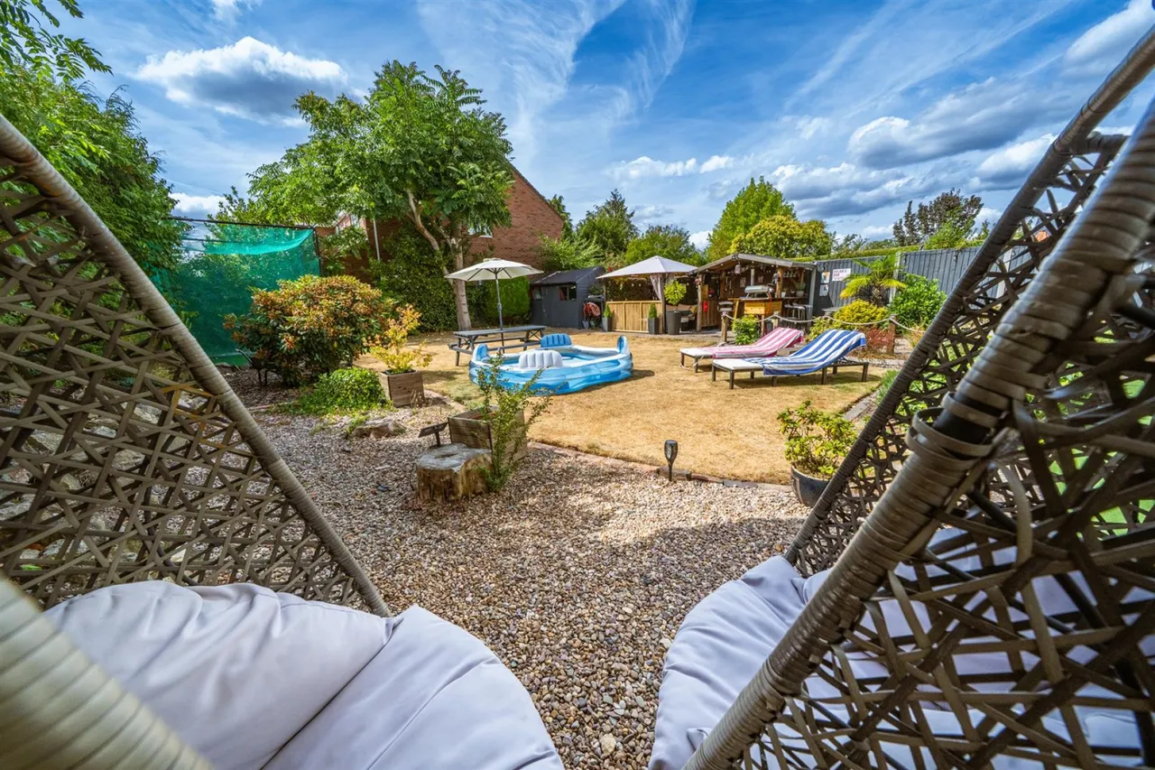 Hanbury Park Road, Worcester, WR2, photo 26