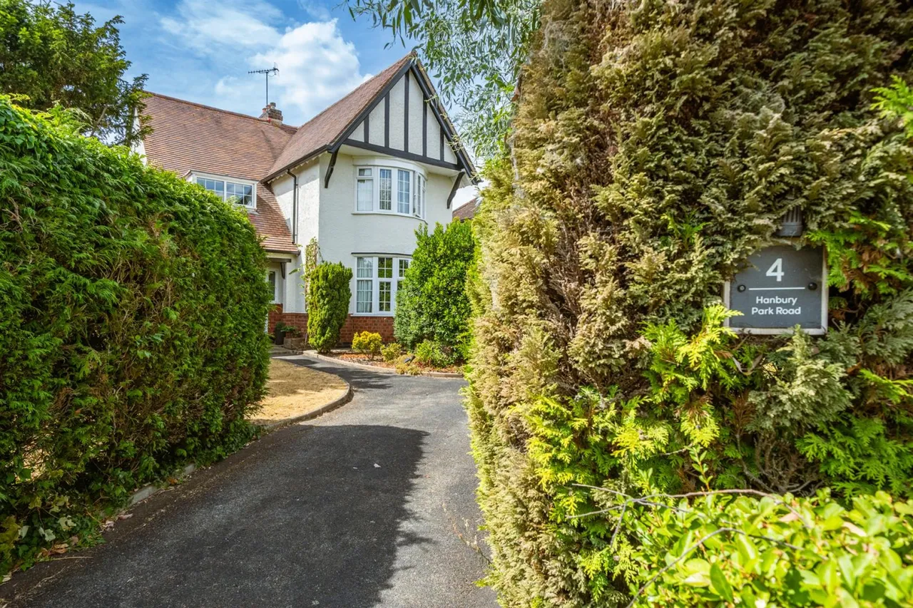 Hanbury Park Road, Worcester, WR2, photo 49