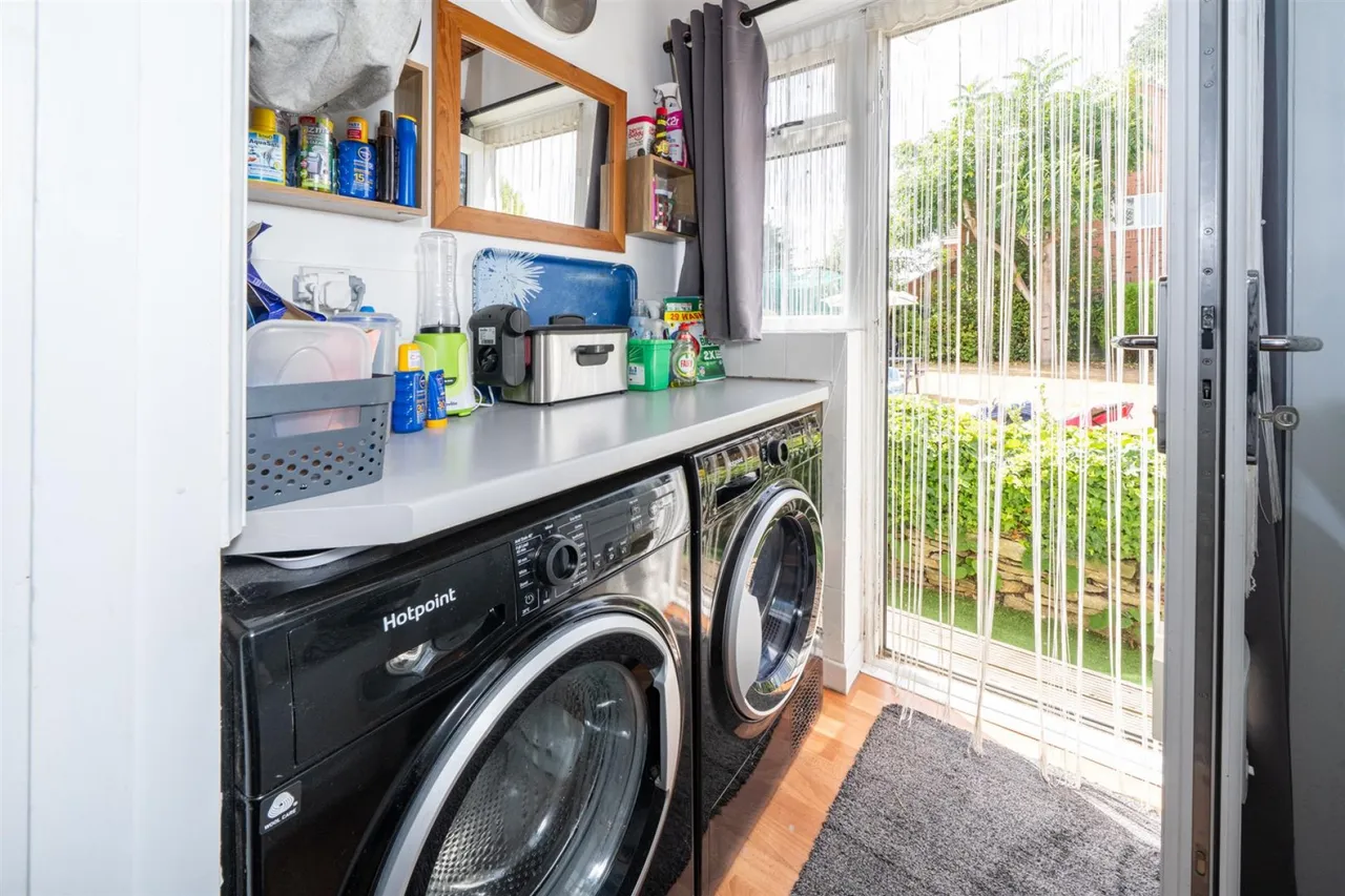 Hanbury Park Road, Worcester, WR2, photo 22