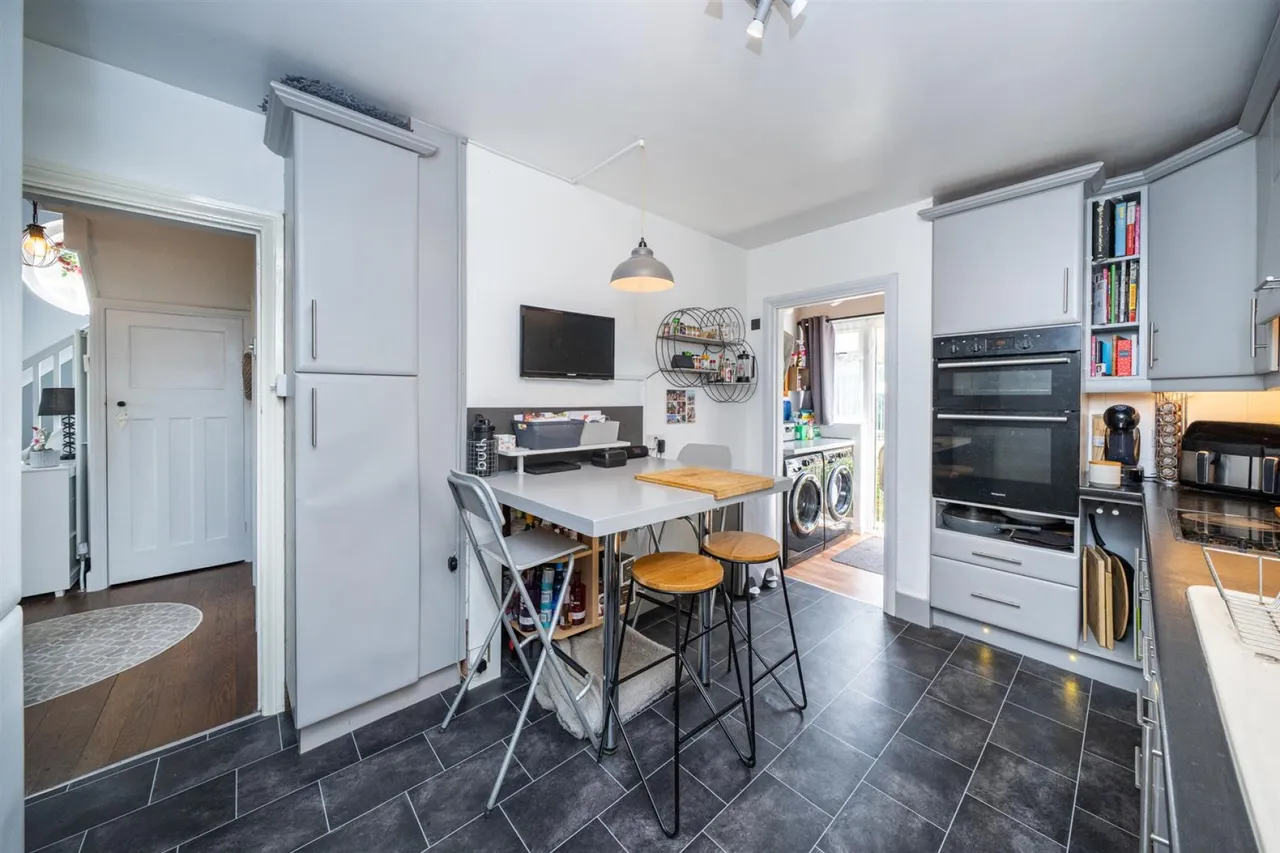 Hanbury Park Road, Worcester, WR2, photo 20