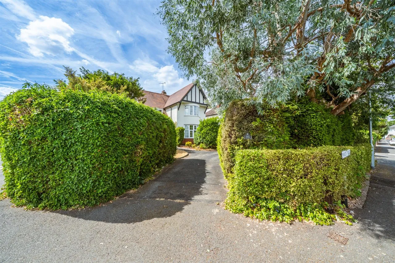 Hanbury Park Road, Worcester, WR2, photo 50