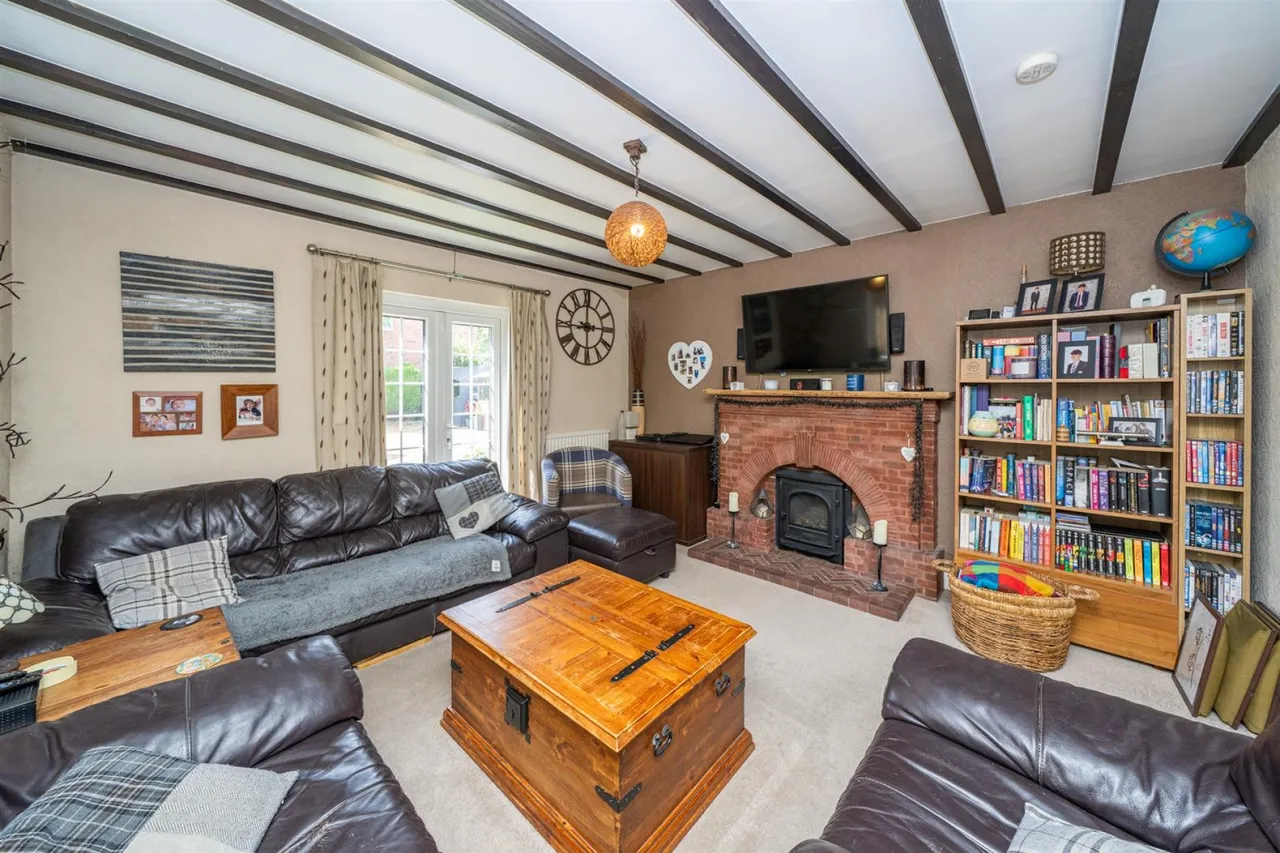 Hanbury Park Road, Worcester, WR2, photo 7