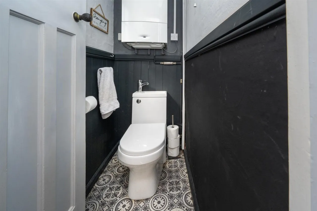 Hanbury Park Road, Worcester, WR2, photo 8