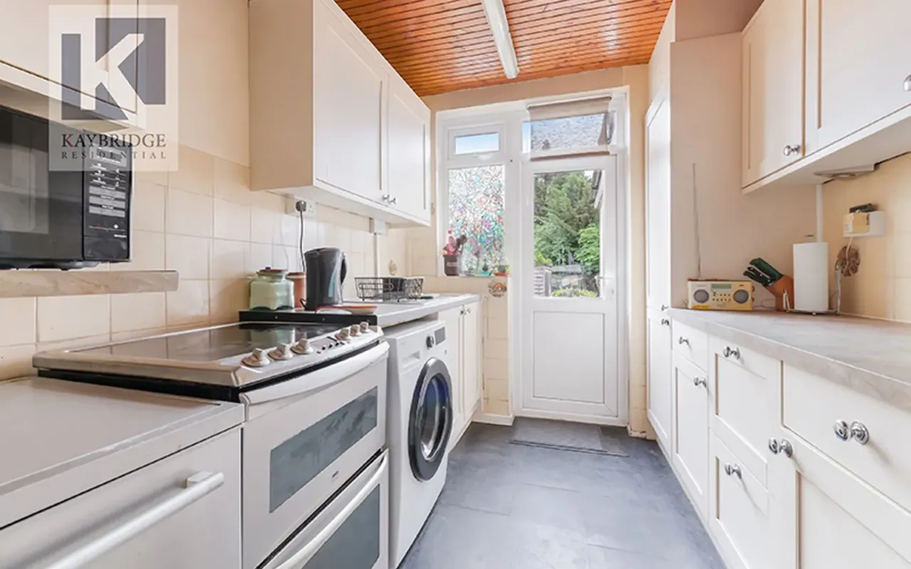 Riverholme Drive, Epsom, KT19, photo 7