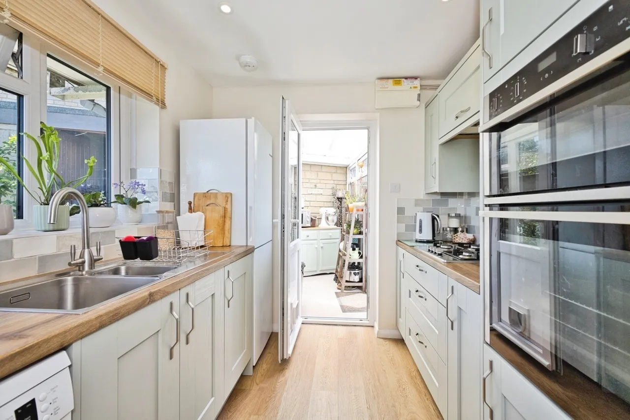 Walscombe Close, Stoke-Sub-Hamdon, TA14, photo 3
