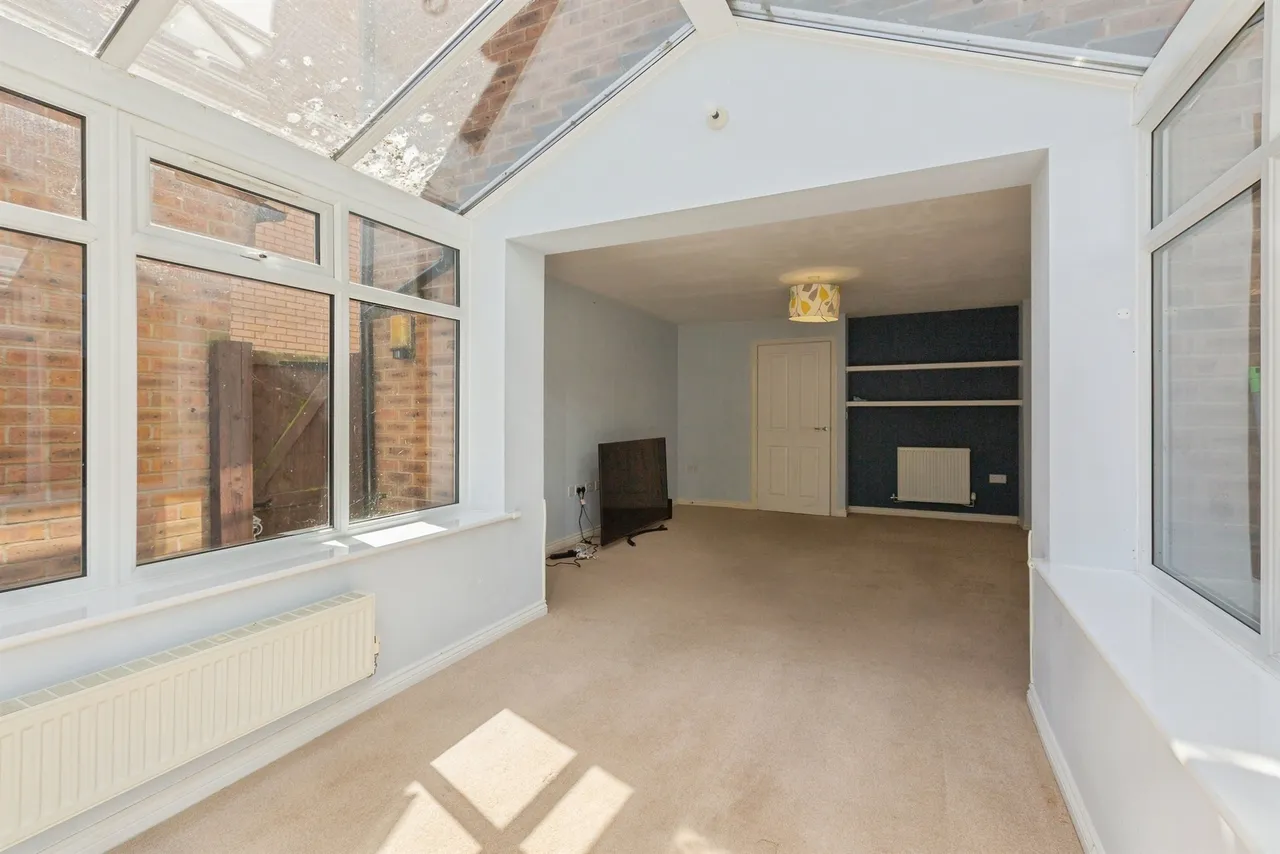 Heron Road, Leighton Buzzard, LU7, photo 16