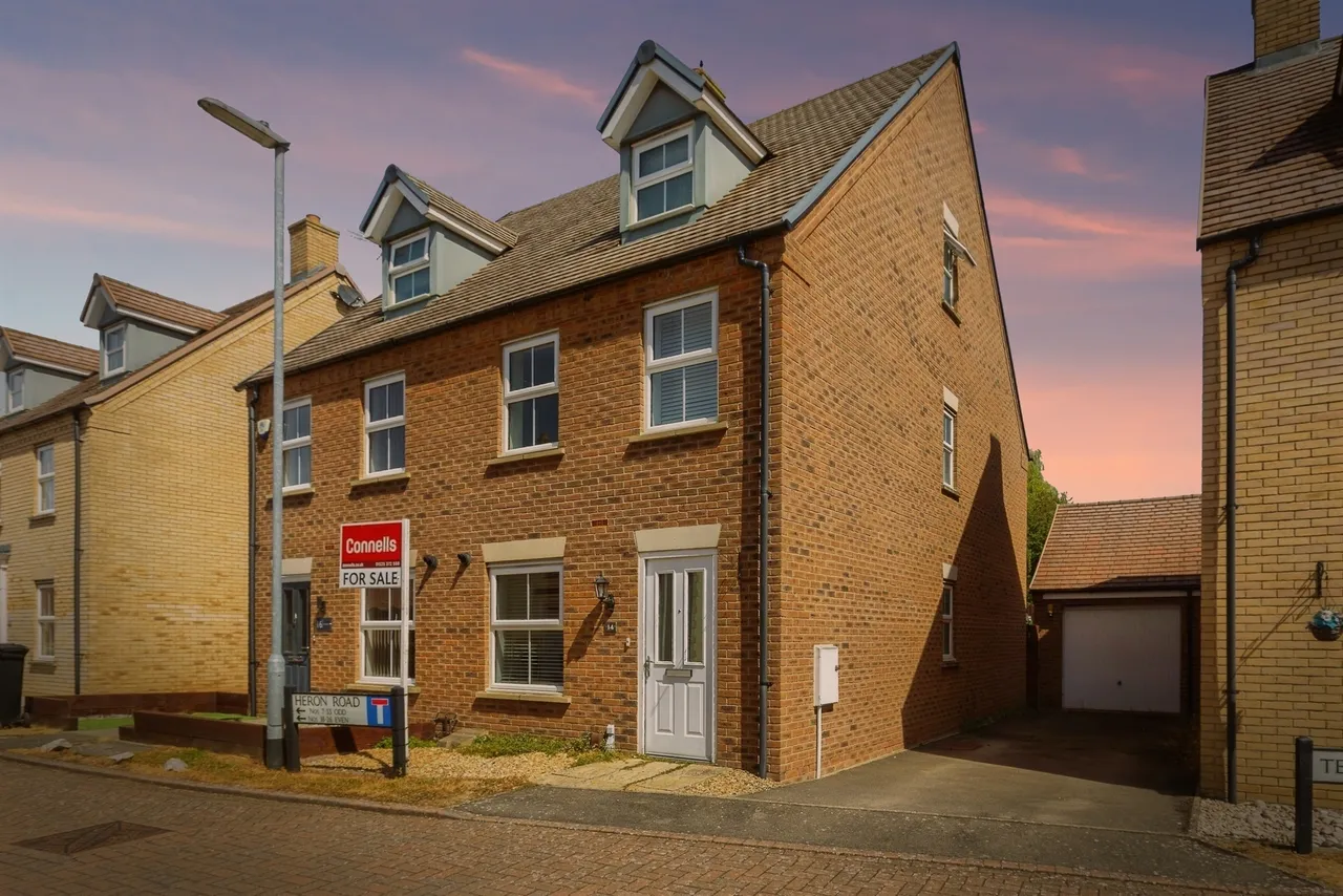 3 bed house for sale, Heron Road, Leighton Buzzard, LU7