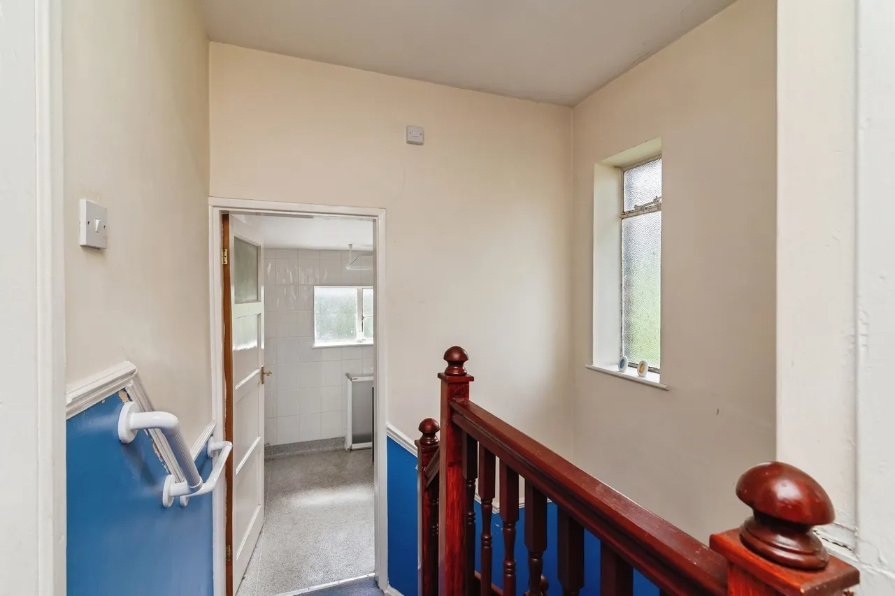 Campbell Drive, Carlton, Nottingham, Nottinghamshire, NG4, photo 19