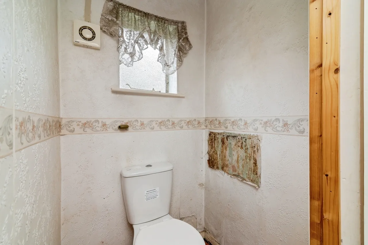 Campbell Drive, Carlton, Nottingham, Nottinghamshire, NG4, photo 18
