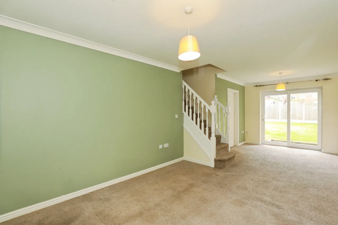 Meadowsweet Close, Stoke-On-Trent, ST6, photo 5