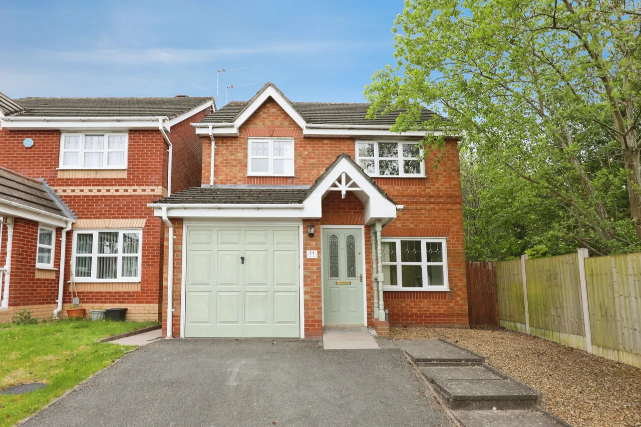 3 bed house for sale, Meadowsweet Close, Stoke-On-Trent, ST6