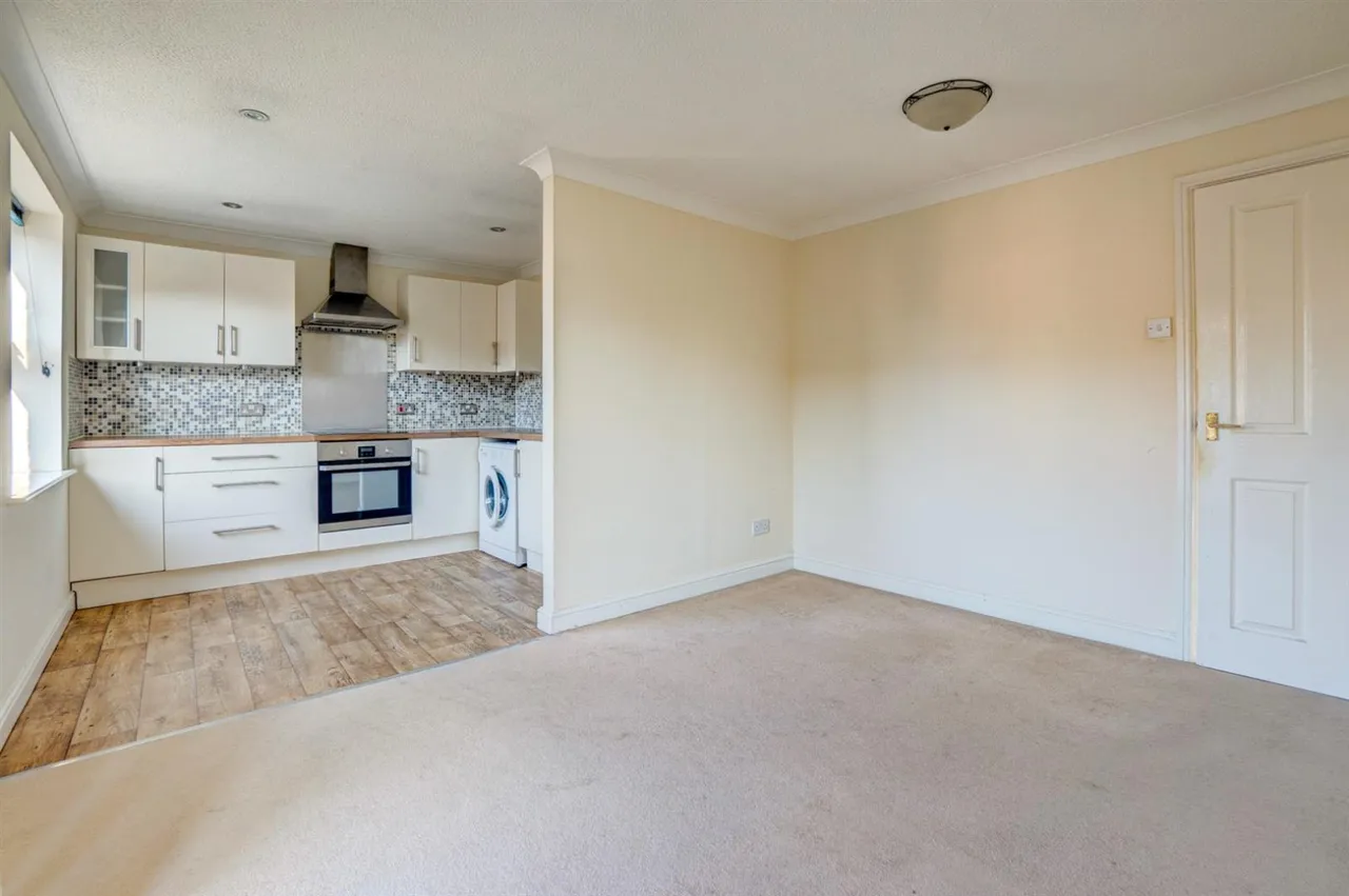 Oakfields Road, West Bridgford, NG2, photo 3