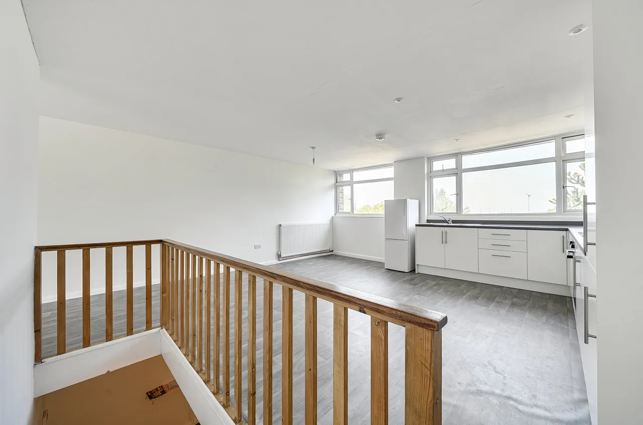 Mounts Road, Greenhithe, DA9, photo 7