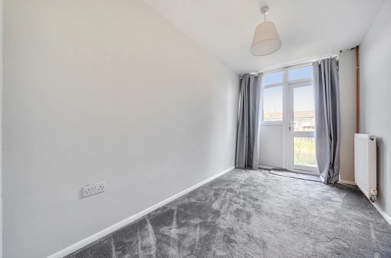 Mounts Road, Greenhithe, DA9, photo 12