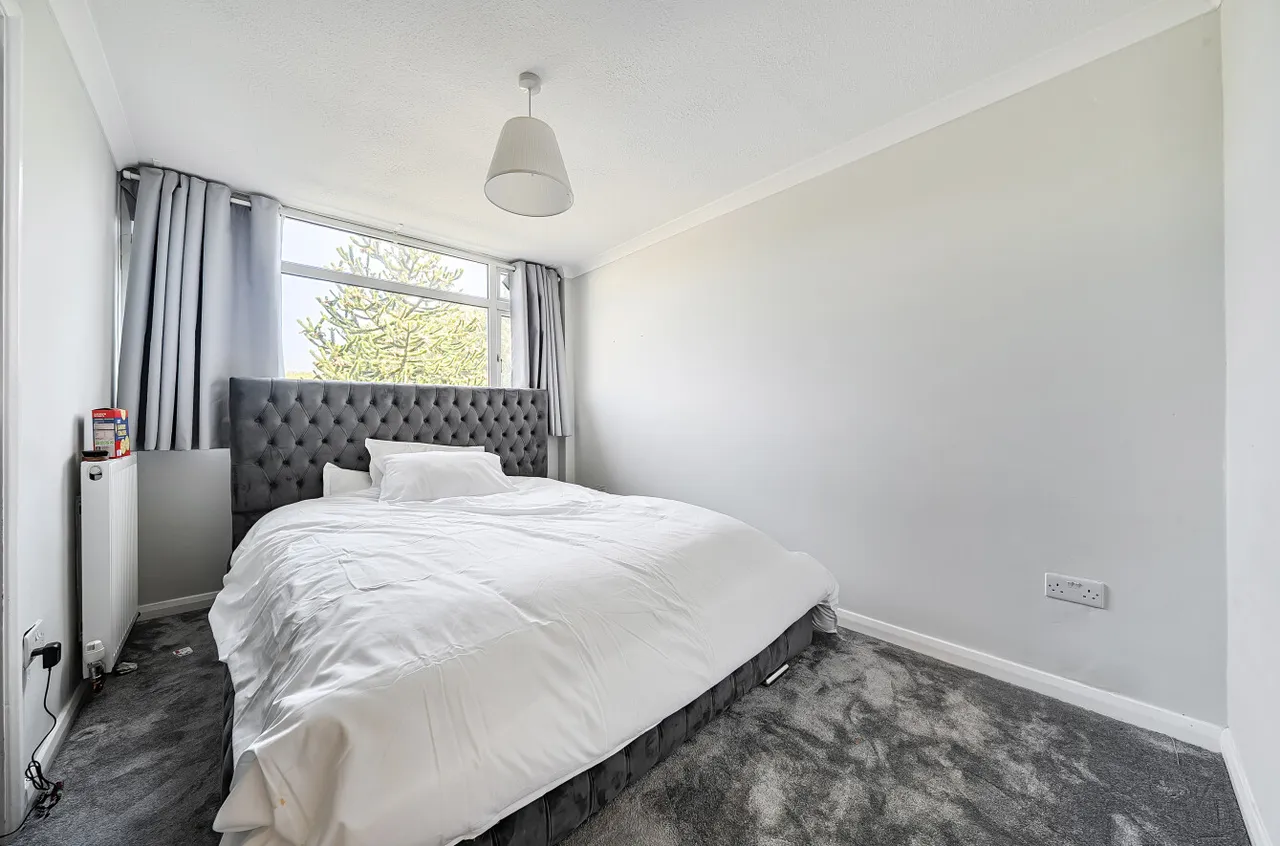 Mounts Road, Greenhithe, DA9, photo 19