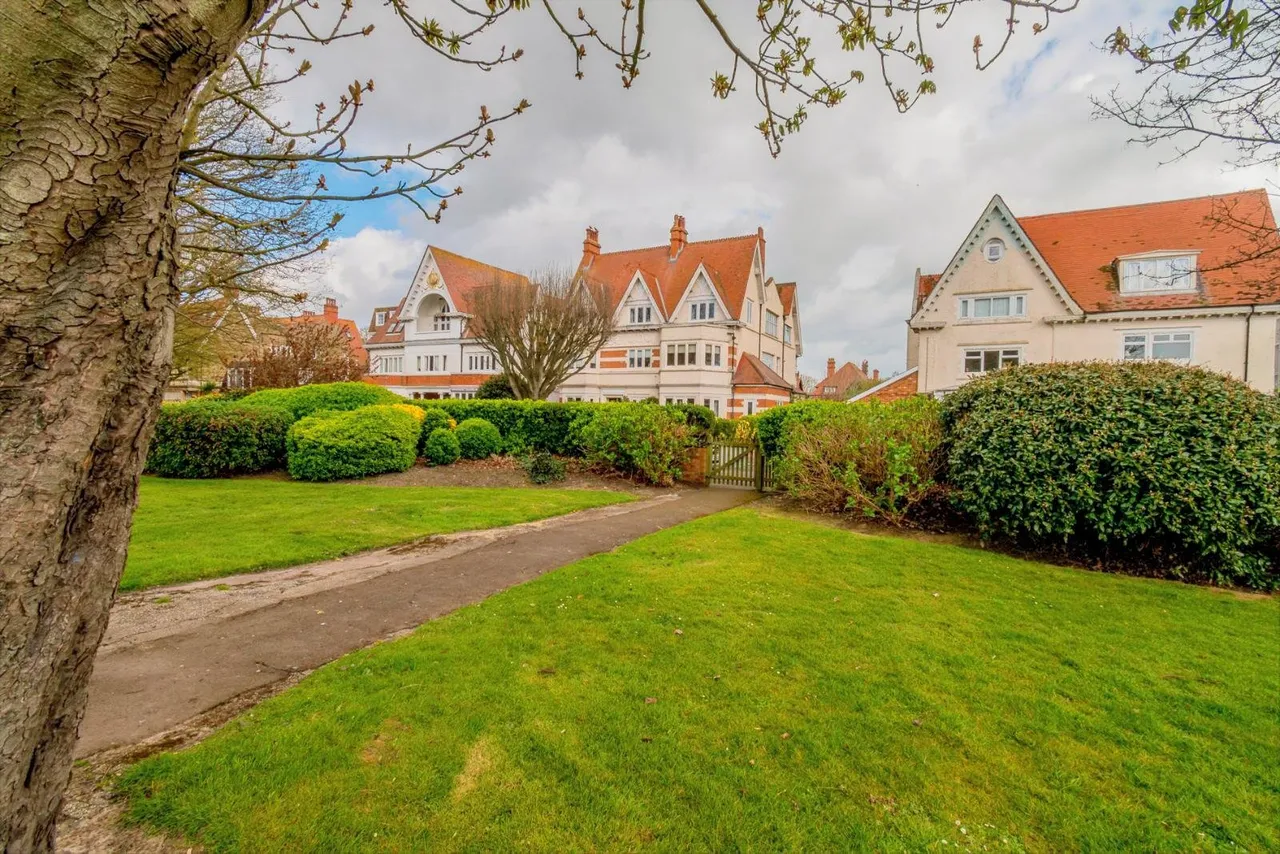 Grimston Gardens, Folkestone, CT20, photo 11