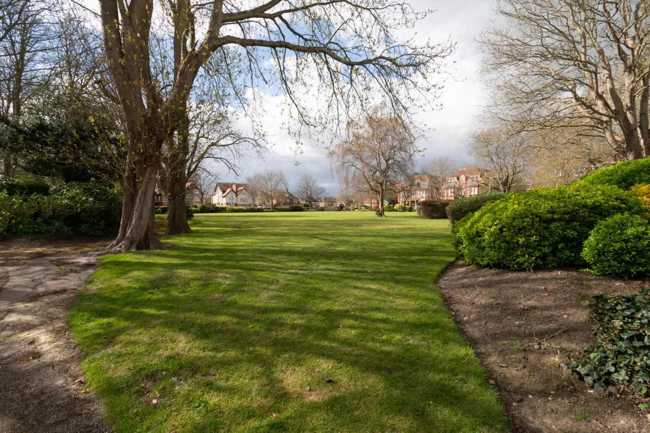 Grimston Gardens, Folkestone, CT20, photo 13