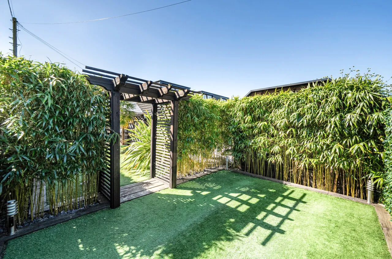 Molesey Avenue, West Molesey, KT8, photo 31