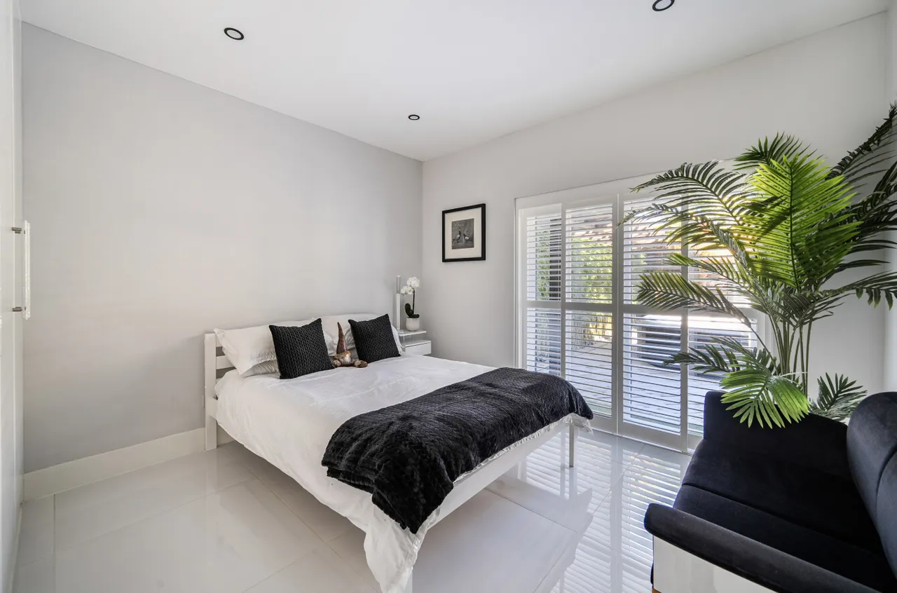 Molesey Avenue, West Molesey, KT8, photo 7