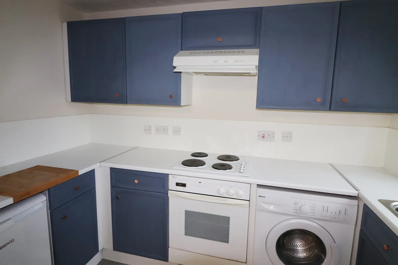 Robinia Close, Laindon, SS15, photo 4
