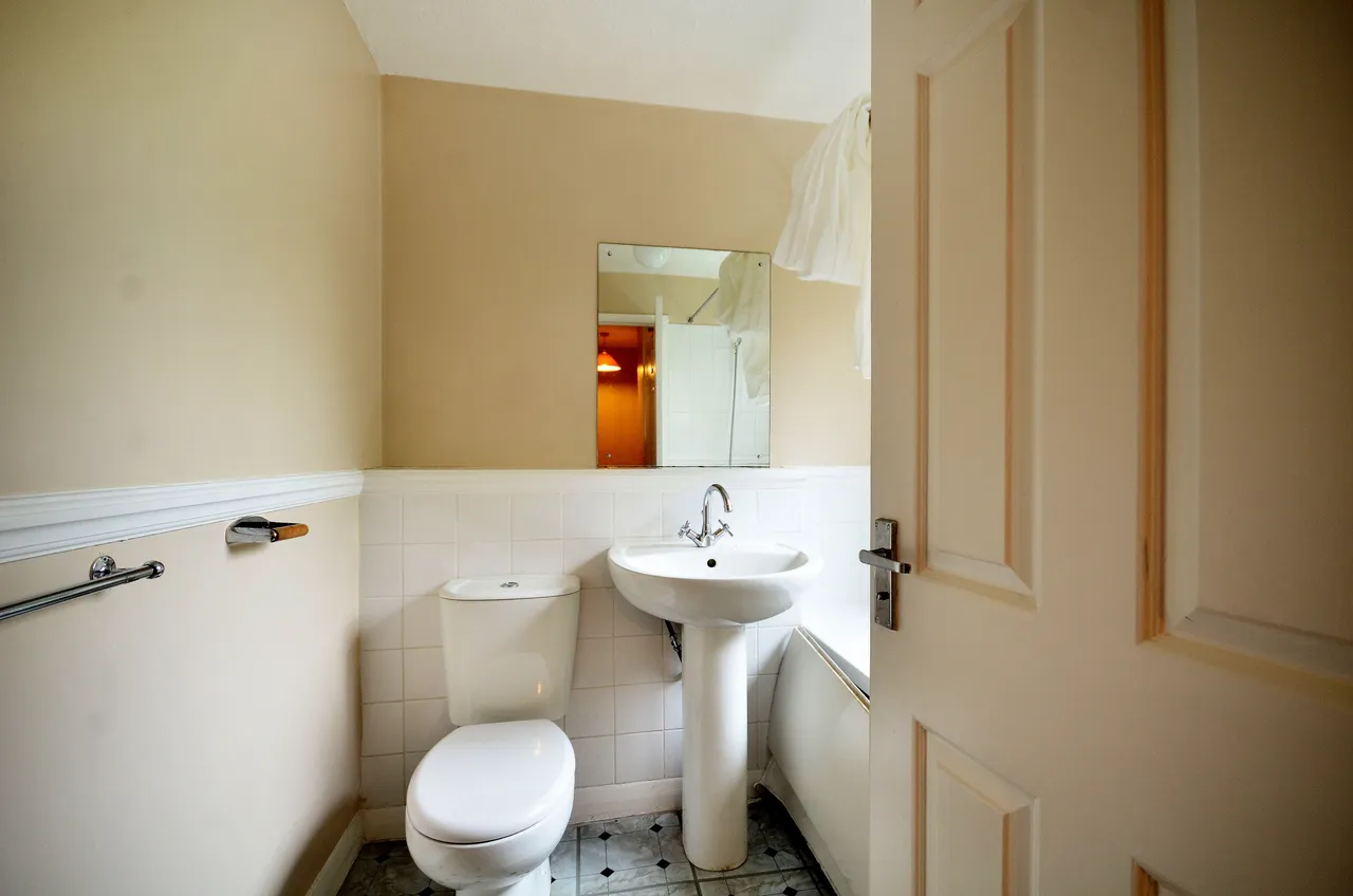 16 Linwood Close, London, photo 4