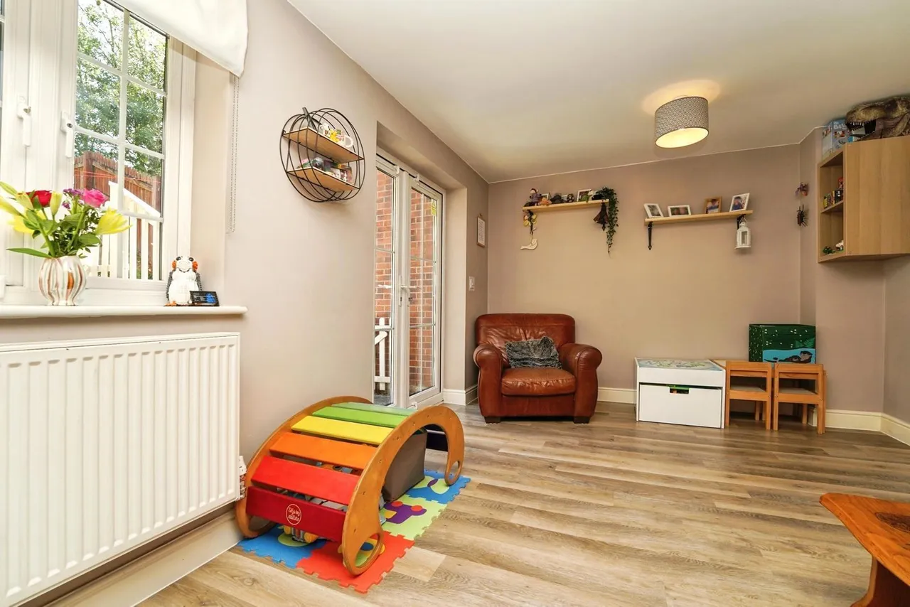 Parsons Close, Dursley, GL11, photo 6