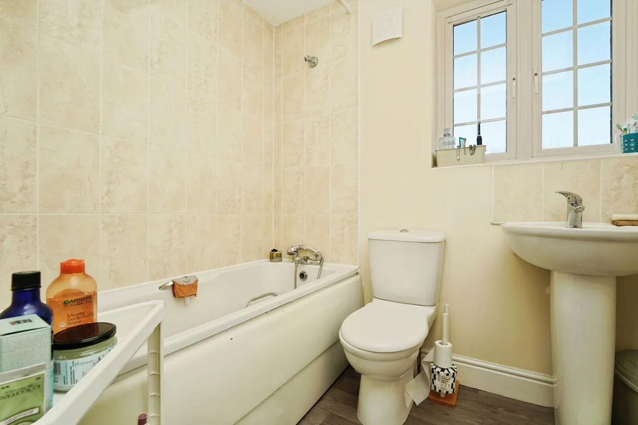 Parsons Close, Dursley, GL11, photo 15