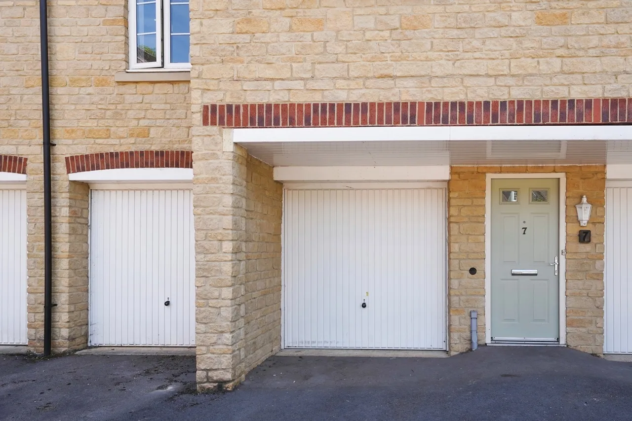 Parsons Close, Dursley, GL11, photo 14