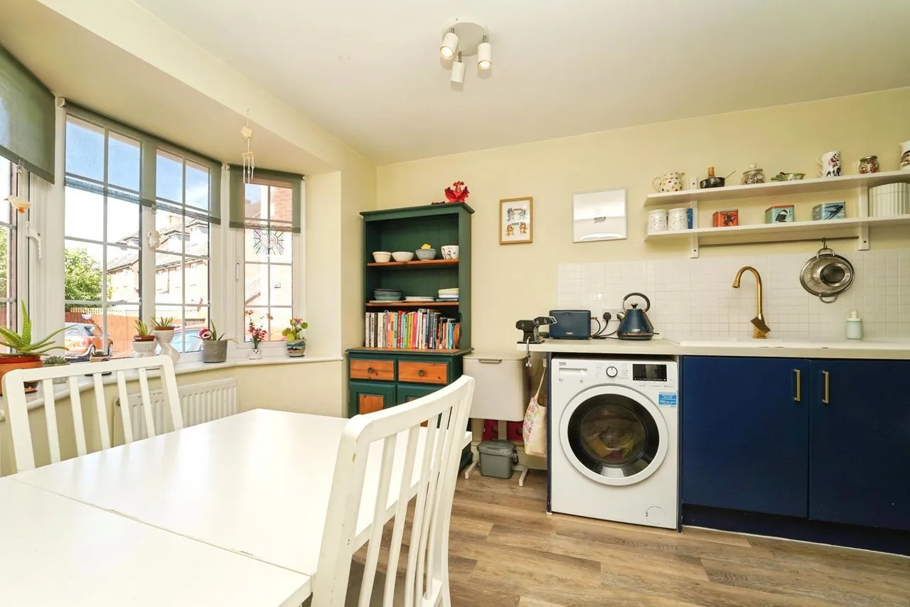 Parsons Close, Dursley, GL11, photo 5