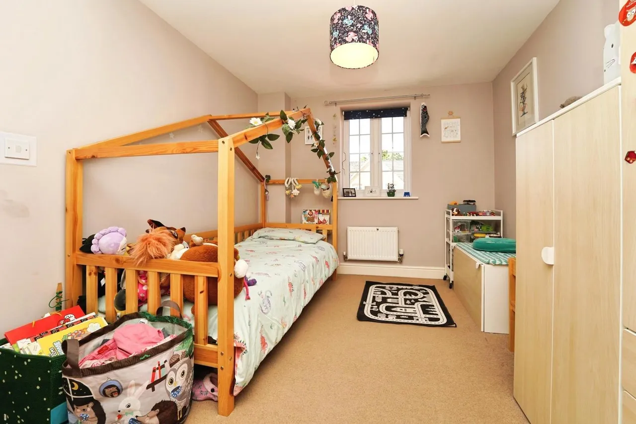 Parsons Close, Dursley, GL11, photo 9