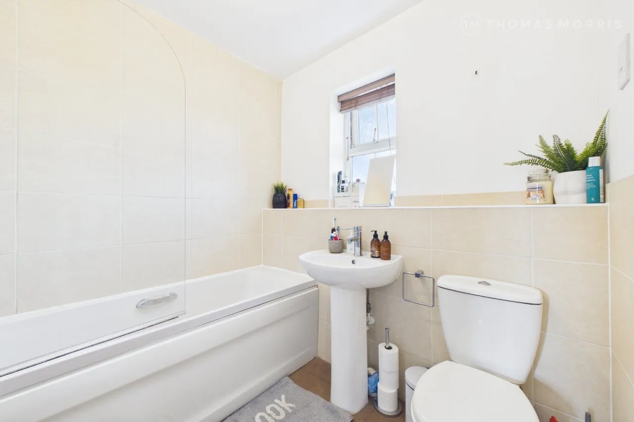 Stone Hill, St. Neots, PE19, photo 6