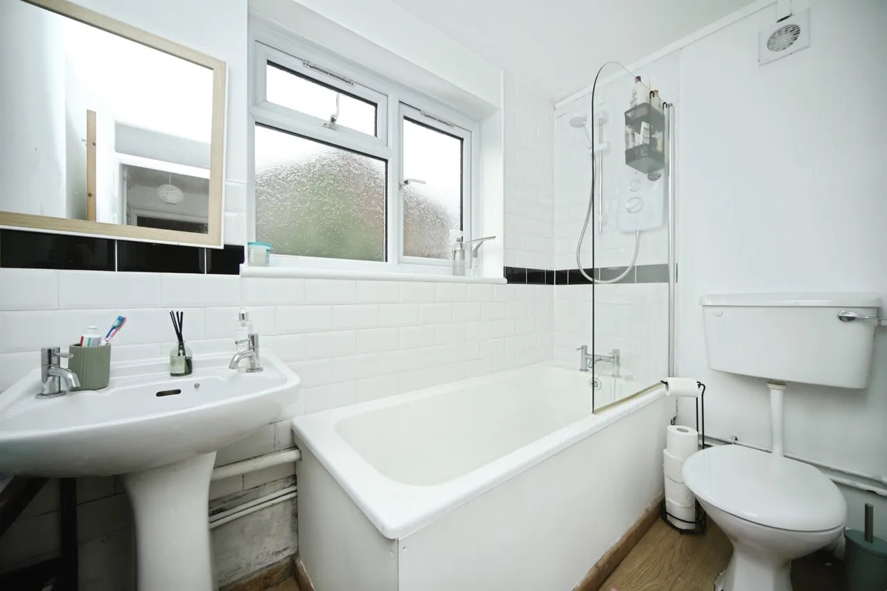 Deane Drive, Taunton, TA1, photo 4