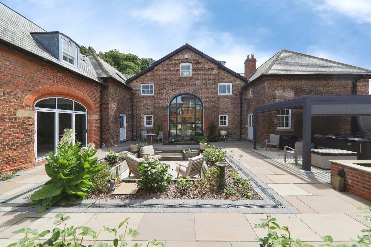South Lawn Way, Melton, HU14, photo 37